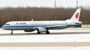 Photo of B-1877 - Airbus A321-232 operated by Air China