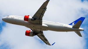 Photo of EI-SID - Airbus A320-251N operated by SAS Connect
