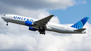 Photo of N792UA - Boeing 777-222(ER) operated by United Airlines