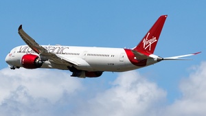 Photo of G-VYUM - Boeing 787-9 Dreamliner operated by Virgin Atlantic Airways