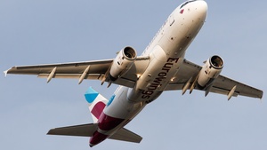 Photo of D-AGWN - Airbus A319-132 operated by Eurowings