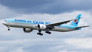 Photo of HL7203 - Boeing 777-3B5(ER) operated by Korean Air
