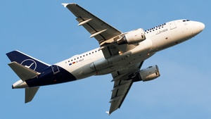 Photo of D-AILF - Airbus A319-114 operated by Lufthansa
