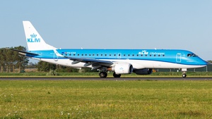 Photo of PH-EXB - Embraer ERJ-190STD operated by KLM Cityhopper