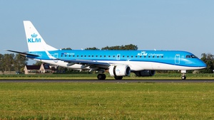 Photo of PH-EXV - Embraer ERJ-190STD operated by KLM Cityhopper