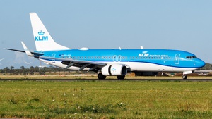 Photo of PH-HSE - Boeing 737-8K2 operated by KLM Royal Dutch Airlines