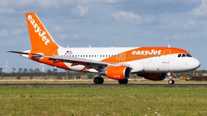 Photo of OE-LKV - Airbus A319-111 operated by easyJet Europe