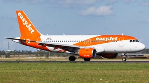 Photo of OE-LQP - Airbus A319-111 operated by easyJet Europe