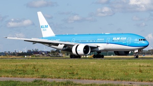 Photo of PH-BQI - Boeing 777-206(ER) operated by KLM Asia