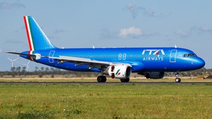 Photo of EI-DSU - Airbus A320-216 operated by ITA Airways