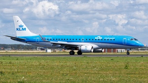 Photo of PH-EZU - Embraer ERJ-190STD operated by KLM Cityhopper