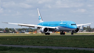 Photo of PH-BHH - Boeing 787-9 Dreamliner operated by KLM Royal Dutch Airlines