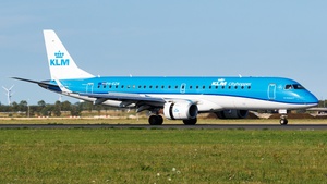 Photo of PH-EZN - Embraer ERJ-190STD operated by KLM Cityhopper