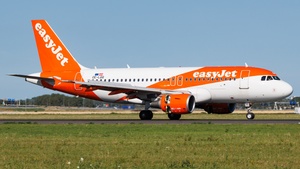 Photo of OE-LQQ - Airbus A319-111 operated by easyJet Europe