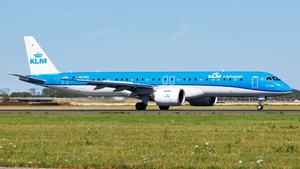Photo of PH-NXH - Embraer ERJ-195-E2 operated by KLM Cityhopper