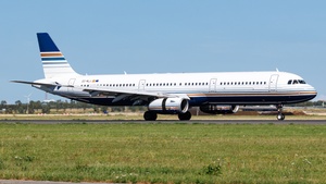 Photo of EC-NLJ - Airbus A321-231 operated by Privilege Style