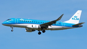 Photo of PH-EXI - Embraer ERJ-175STD operated by KLM Cityhopper
