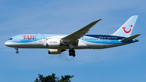 Photo of PH-TFL - Boeing 787-8 Dreamliner operated by TUI Airlines Nederland