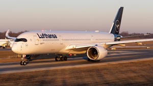 Photo of D-AIVC - Airbus A350-941 operated by Lufthansa