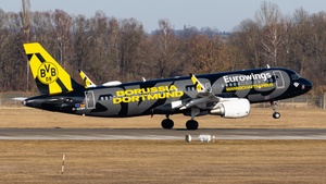 Photo of D-AEWM - Airbus A320-214 operated by Eurowings