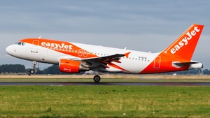 Photo of G-EZAI - Airbus A319-111 operated by easyJet
