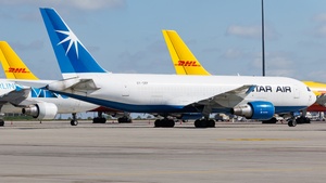 Photo with serial 22220 - Boeing 767-232(BDSF)