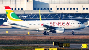 Photo of 6V-AMA - Airbus A319-111 operated by Air Senegal
