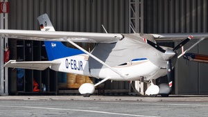 Photo of D-EBJR - Cessna 182T Skylane operated by Private