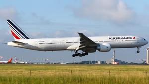 F-GZNR