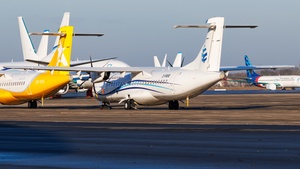 Photo of 2-FBXB - ATR 72-600 operated by Liz Aviation
