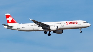 Photo of HB-IOD - Airbus A321-111 operated by Swiss International Air Lines