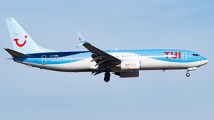 Photo of G-TAWZ - Boeing 737-86N operated by TUI Airways