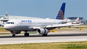 Photo of N493UA - Airbus A320-232 operated by United Airlines
