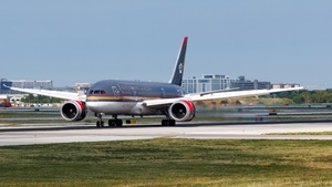 Photo of JY-BAB - Boeing 787-8 Dreamliner operated by Royal Jordanian Airlines