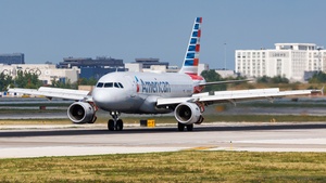 Photo of N766US - Airbus A319-112 operated by American Airlines