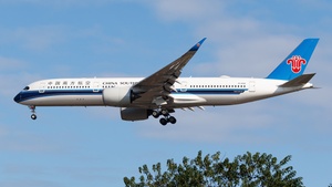 Photo of B-320S - Airbus A350-941 operated by China Southern Airlines