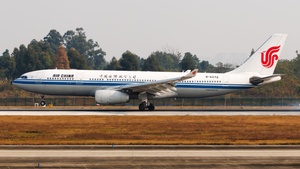 Photo of B-6072 - Airbus A330-243 operated by Air China