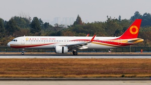 Photo of B-32F9 - Airbus A321-251NX operated by Chengdu Airlines