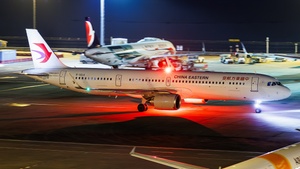 Photo of B-32LA - Airbus A321-251NX operated by China Eastern Airlines