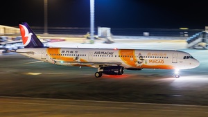 Photo of B-MBB - Airbus A321-231 operated by Air Macau
