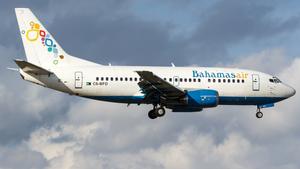 Boeing 737-5H6