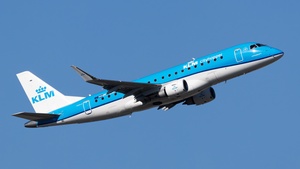 Photo of PH-EXI - Embraer ERJ-175STD operated by KLM Cityhopper