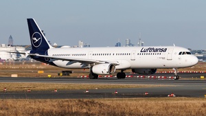 Photo of D-AIRX - Airbus A321-131 operated by Lufthansa