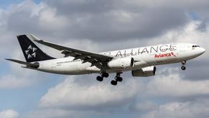 N342AV