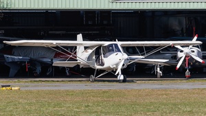 Photo of D-MCIW - Comco Ikarus C42 operated by Airman Ultraleicht-Fliegerschule
