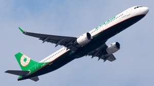 Photo of B-16219 - Airbus A321-211 operated by EVA Air