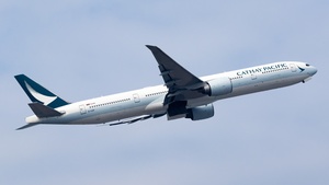 Photo of B-KQR - Boeing 777-367(ER) operated by Cathay Pacific Airways