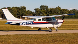 Photo of N3672Y - Cessna 210C Centurion operated by Private