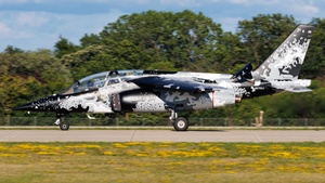 Photo of N572AJ - Dassault-Breguet-Dornier Alpha Jet A operated by Polaris Ghost Squadron