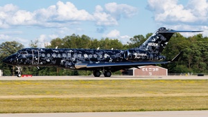 Photo of N82EM - Bombardier Global Express XRS operated by Skystream Jet